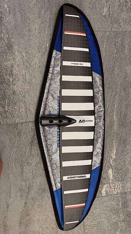 Tavole da surf e di nuoto: Armstrong MA 800cm2 Front Wing – Usato da Einsiedeln venduto da mikegraetzer