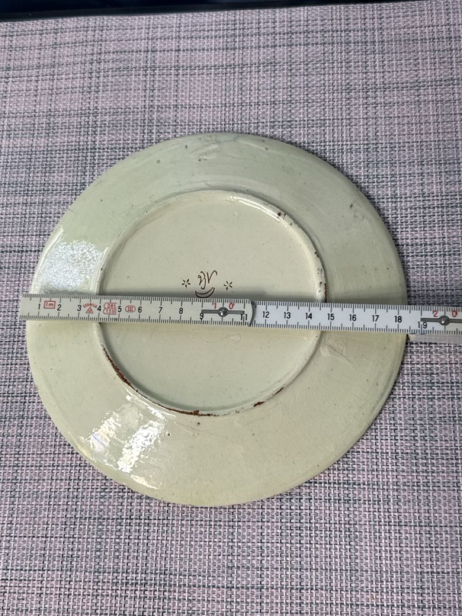 Teller: Antiker Wanzenried Teller "Anke" 19 cm – Gebraucht aus Grenchen von swiss.antiques 2