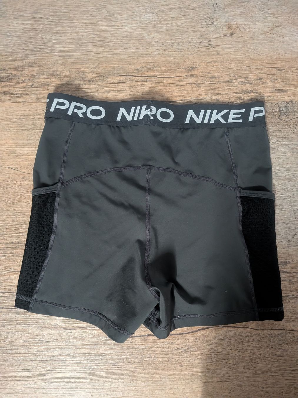 Nike Pantalons: Nike Pro Shorts – Neuf (Voir description) à Aesch BL par Catjpa 1