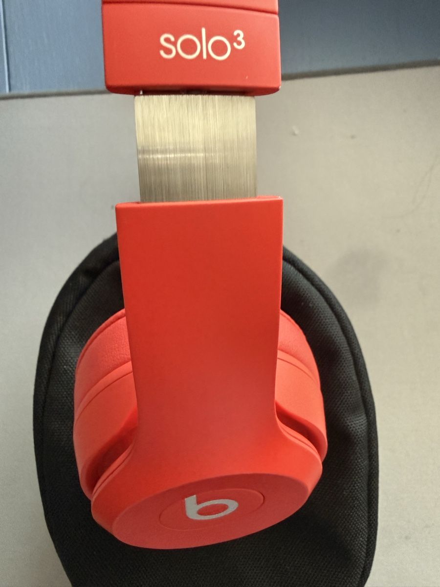Beats Kopfhörer: Écouteurs Bluetooth Beats Solo 3 – Gebraucht aus Lutry von annawait 2