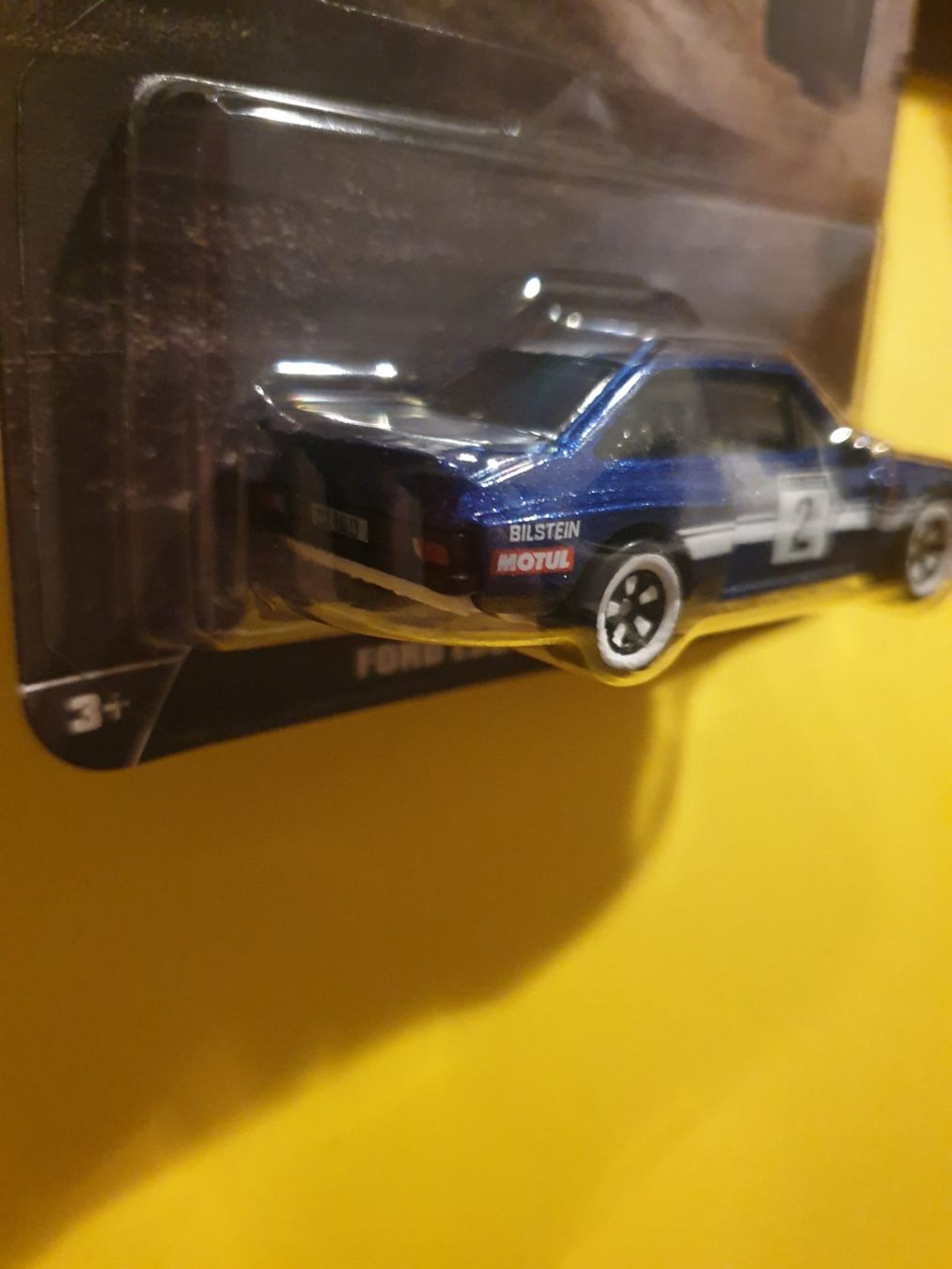 Hot Wheels Voitures modèles: Hot Wheels FORD ESCORT RS 2000 – Neuf avec emballage d'origine à Oftringen par Rotor 4