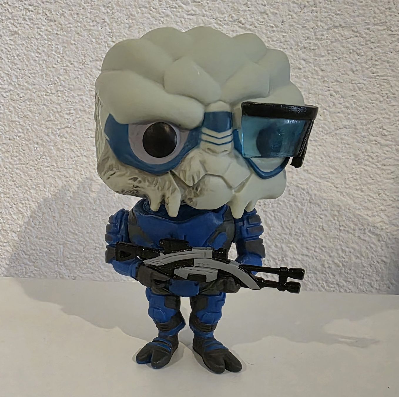 Funko Statuette: Funko Pop Vinyl Garrus Mass Effect (without box) – Nuovo (secondo la descrizione) da La Sarraz venduto da lupintoro