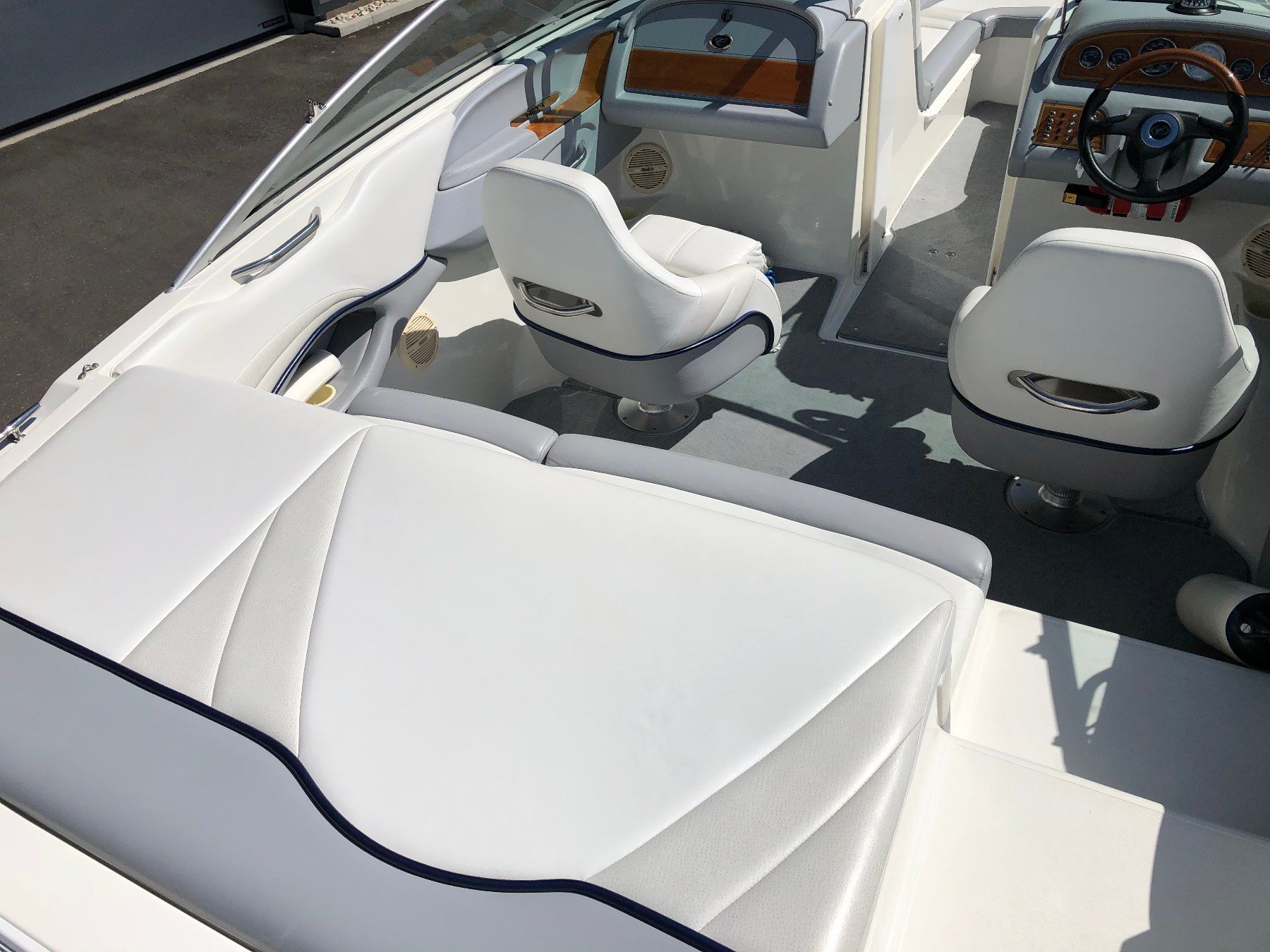 Cobalt Barche: COBALT  206 Bowrider Motorboot – Usato da Gampelen venduto da Steuer0 9