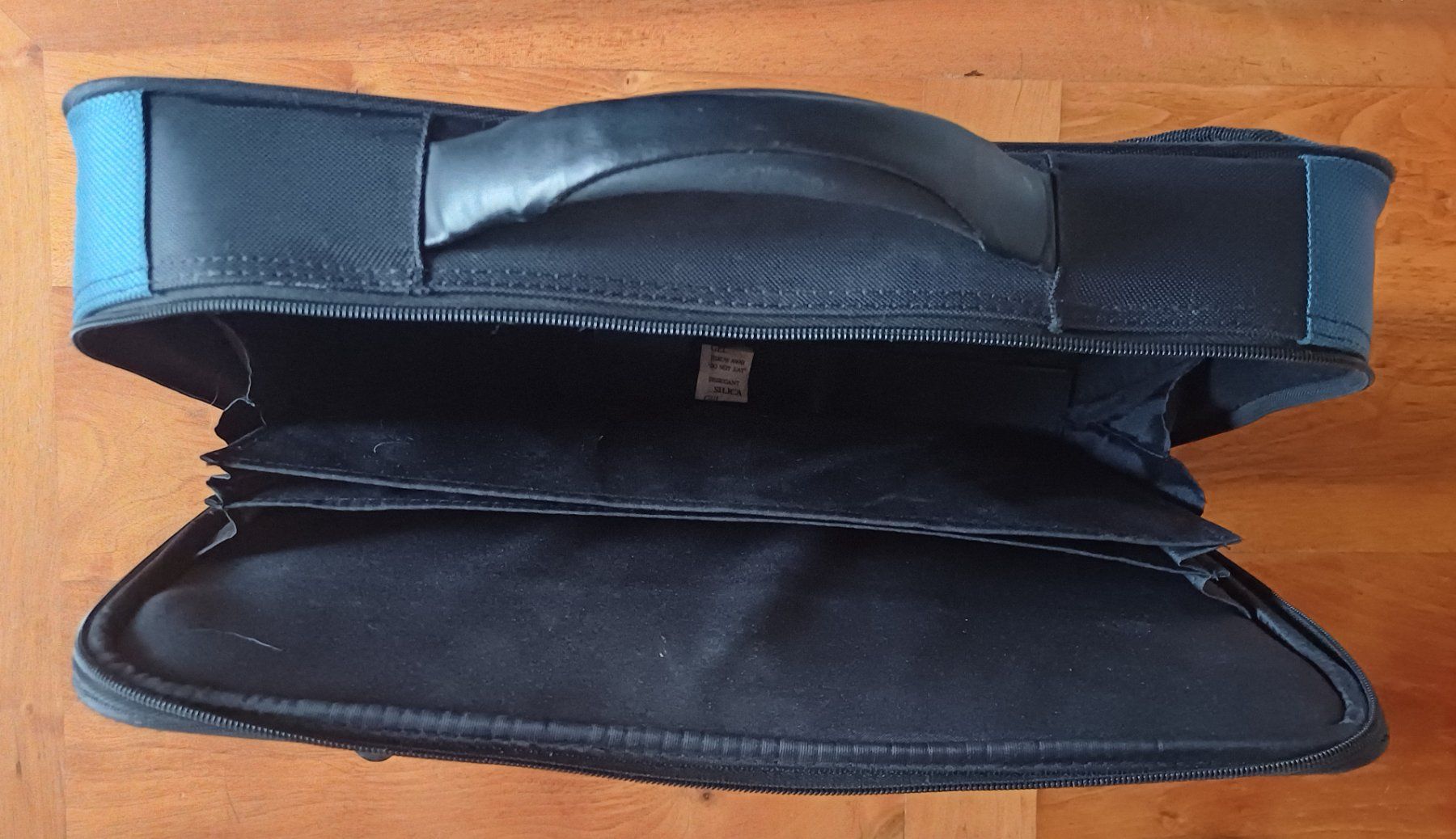 Valigie & Borse: Lap Top - Tasche – Nuovo (secondo la descrizione) da Goldach venduto da Wingrill-616 2