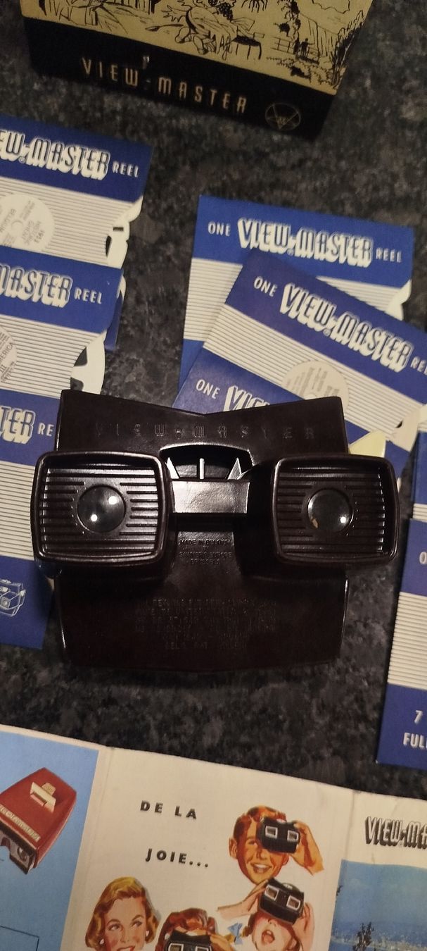 View-master Giocattoli: view master 3-d ancien en bakélite avec 9 pellicules – Usato da Genève venduto da Octo-puces 2