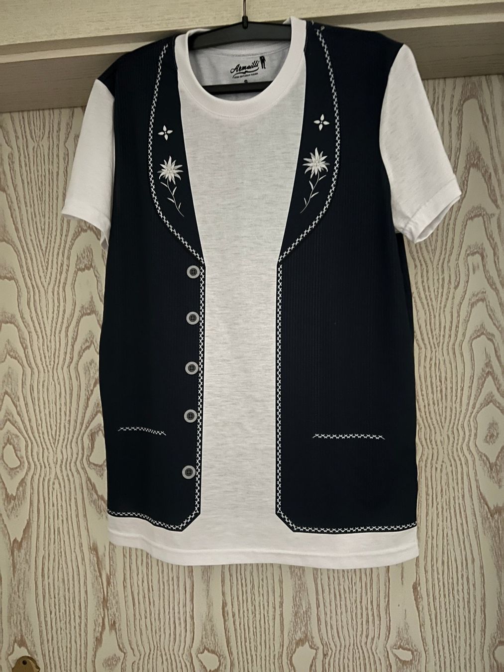 T-shirts: "Bauer" T-Shirt Armailli Original Gr.S neu – Neuf (Voir description) à Frümsen par amadiss
