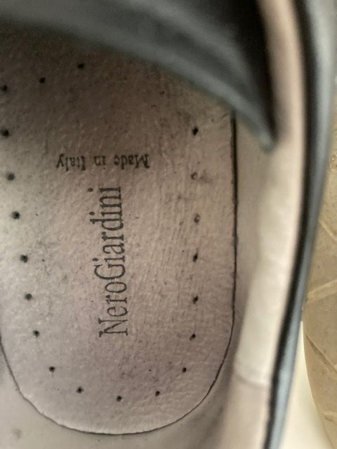 Scarpe da donna: Nero Giardini Sneakers, schwarz, Grösse 38 – Usato da Horgen venduto da Willdichhaben 1