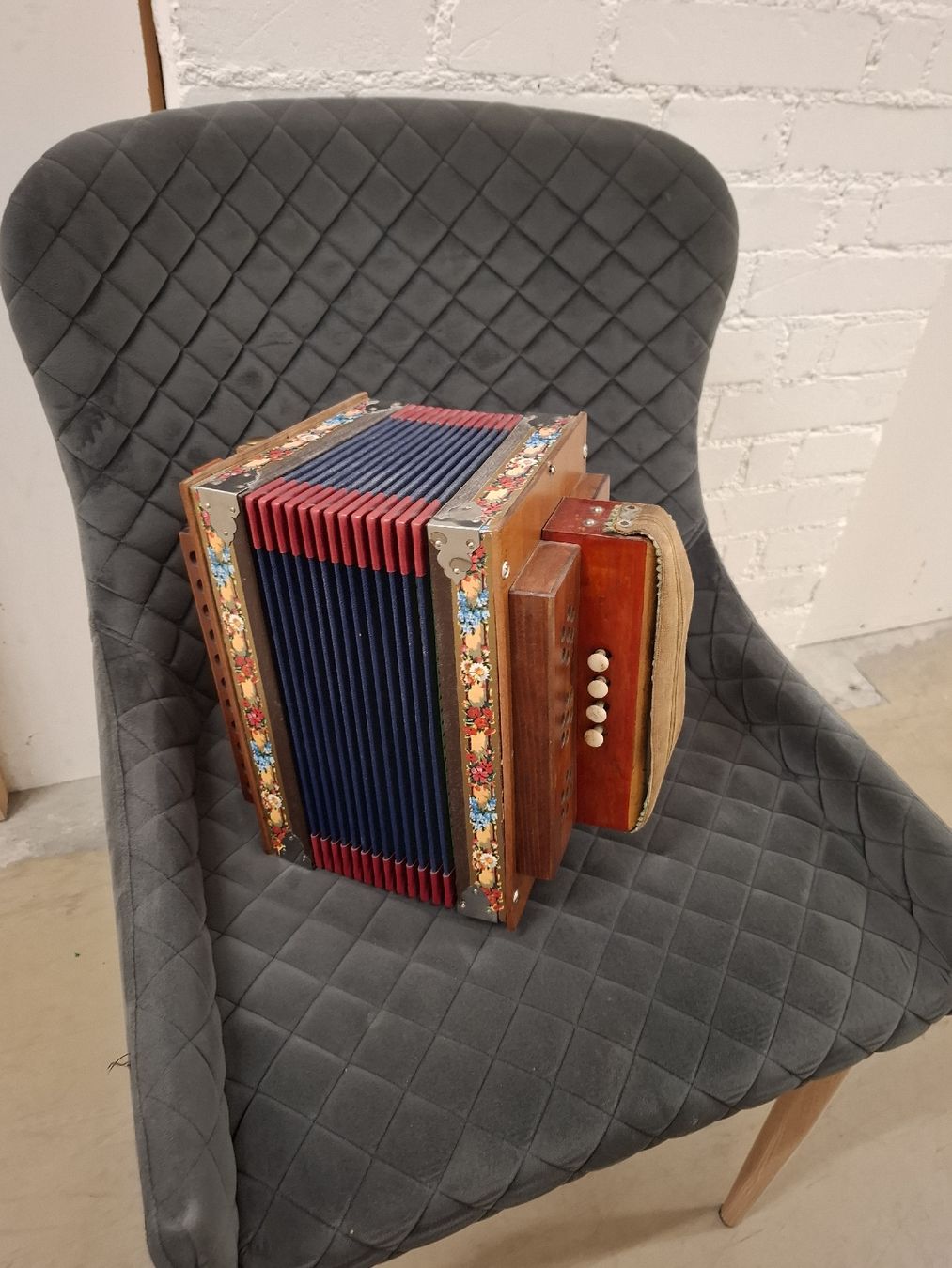 Strumenti musicali: langnauer orgeli – Usato da Villeneuve venduto da BibiVintage 1