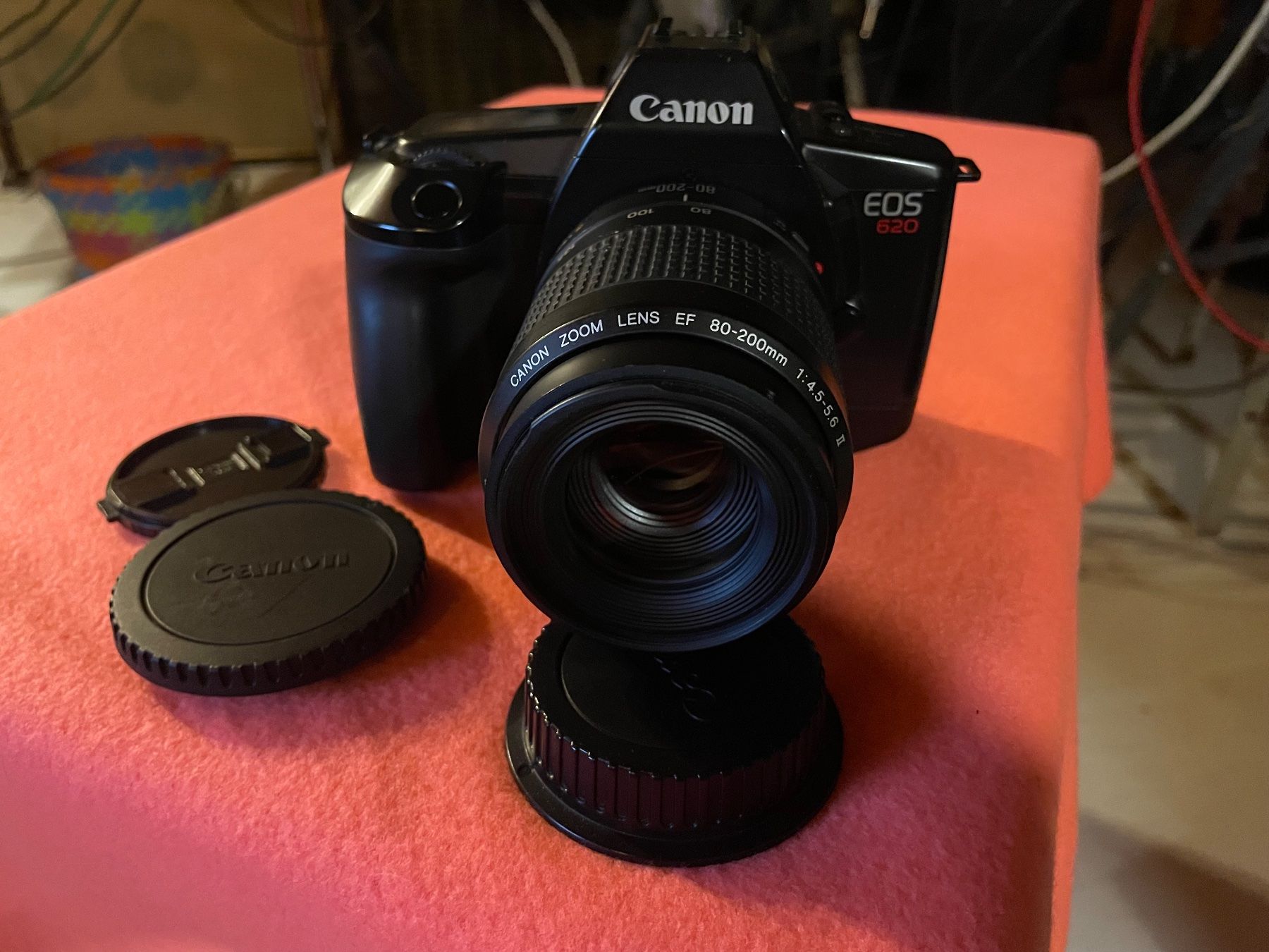 Canon Fotocamera: Canon EOS 640 analog Kamera mit Objektiv EF 80-200mm – Usato da Embrach venduto da xenovolcano