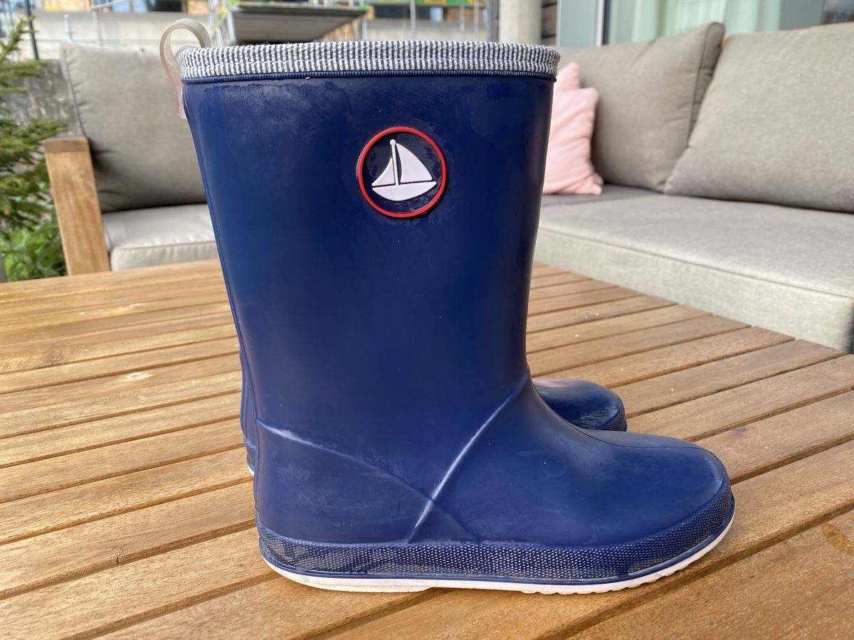 Chaussures garçon: Regenstiefel 32 – D'occasion à Thalwil par val_bm5t 1