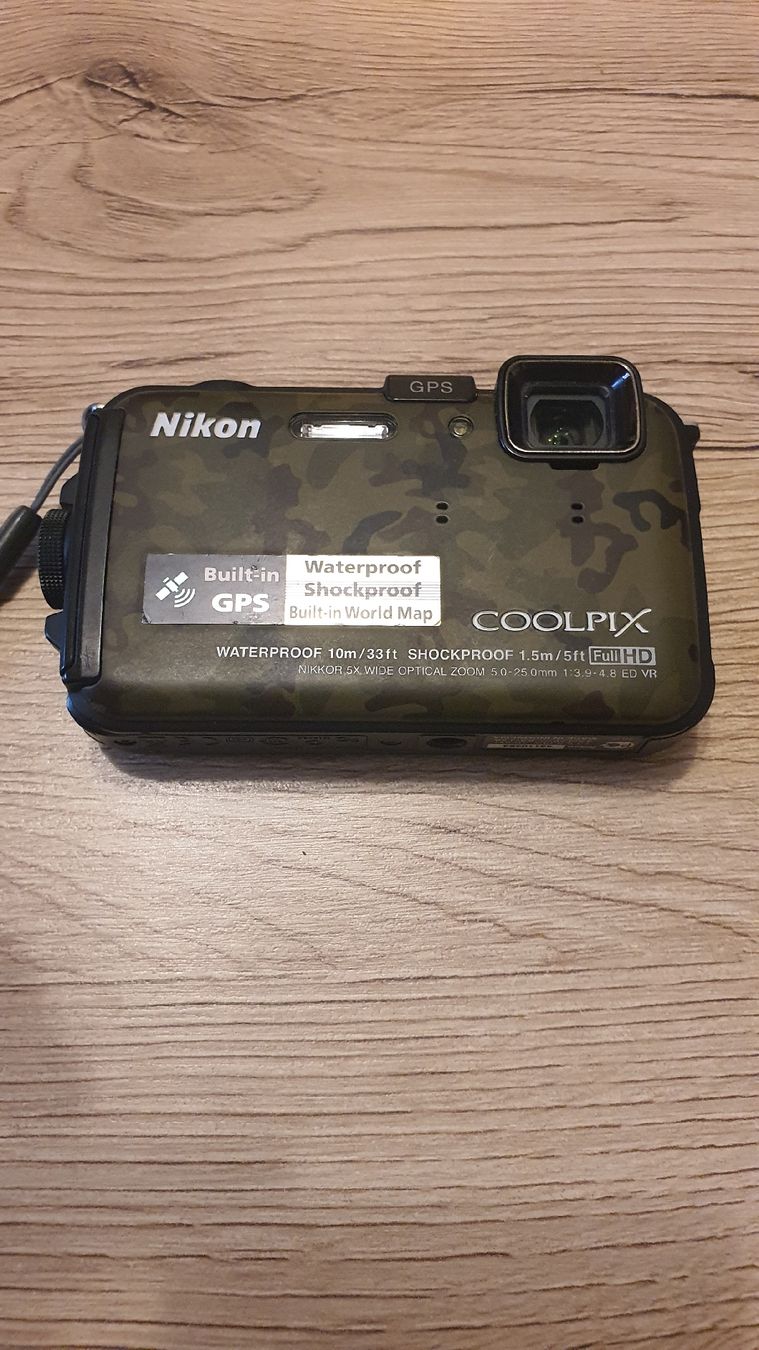 Coolpix Kamera: Non testé - Nikkon Coopix AW100 – Defekt aus Crissier von tho_w7pg