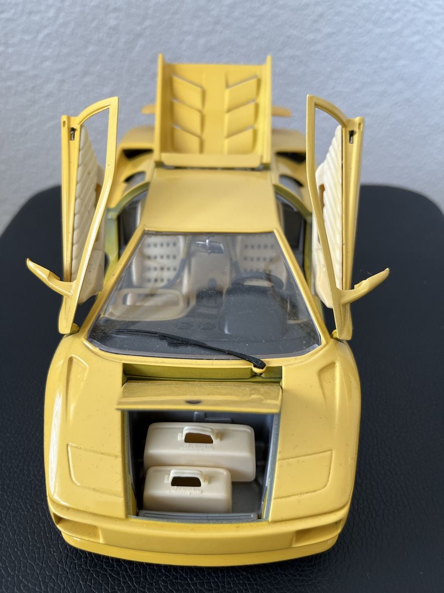 Lamborghini Modellini d'auto: Lamborghini Diabolo 1:18 – Usato da Kehrsatz venduto da Fuedu0 3