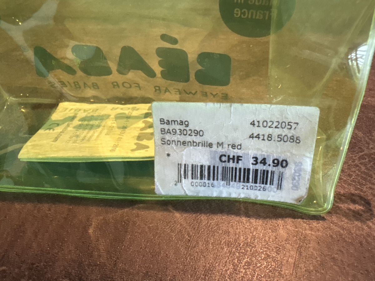 Béaba Brillen & Gläser: Beaba Babysonnenbrille, Top Zustand, Sommer – Gebraucht aus Eggenwil von Goldfischli1980 2