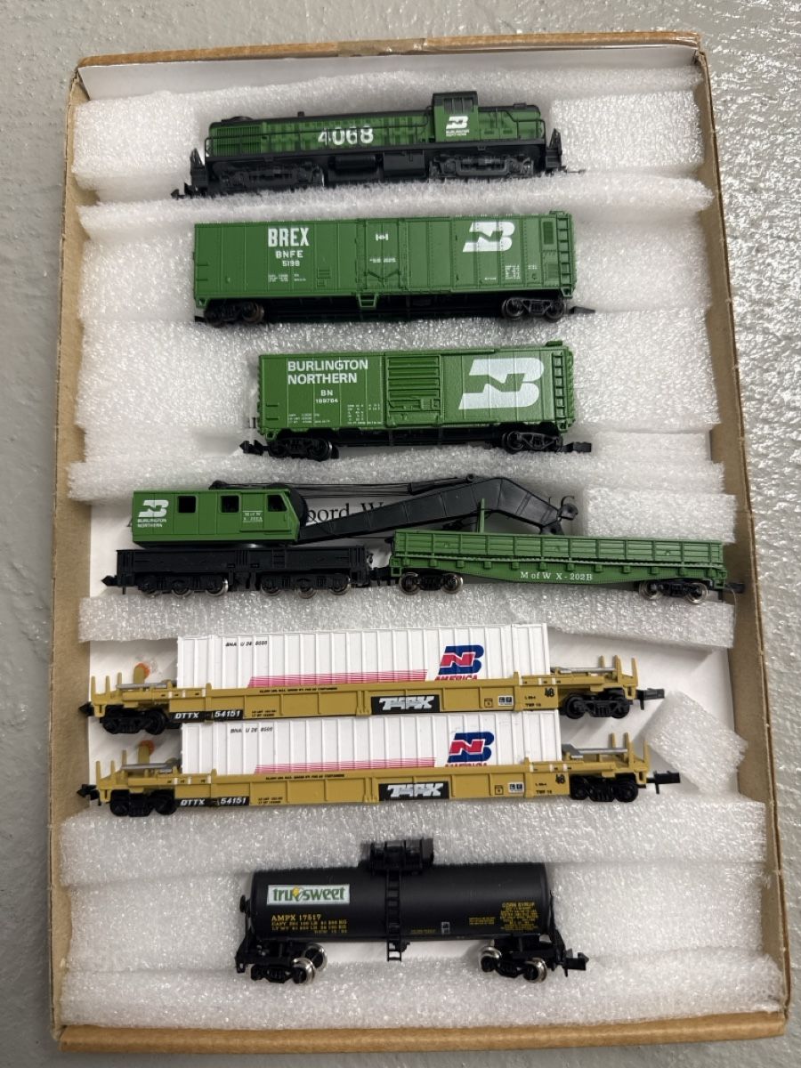 Modellini di ferrovie: Spur N Atlos Diesel Lock & 7 Wagen – Usato da Berikon venduto da TopLok