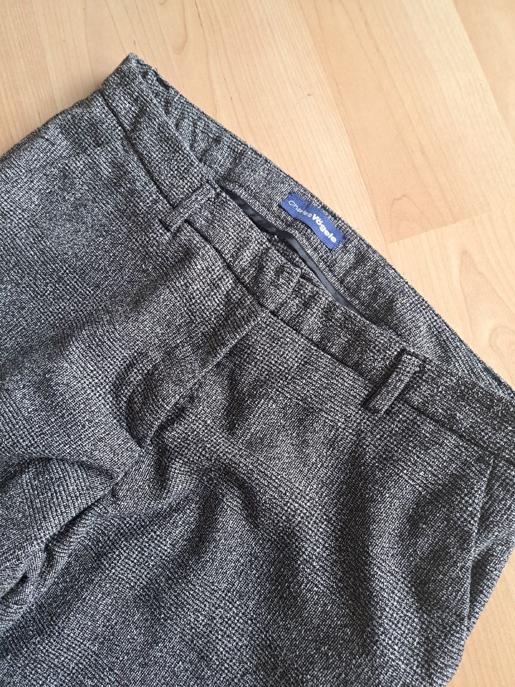 Pantaloni: Elegante Hose mit Seitentaschen Grösse 38 – Usato da Urdorf venduto da Yvonne008 1