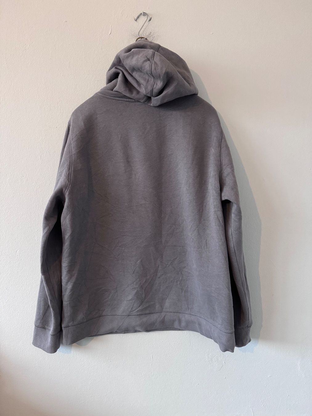 Under Armour Maglioni & Felpe: Under Armour hoodie pullover MEN L – Usato da Neuchâtel venduto da _Easy_to_Find_ 3