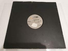 Kilimanjaro – Tribe Fly (House, Tribal House)