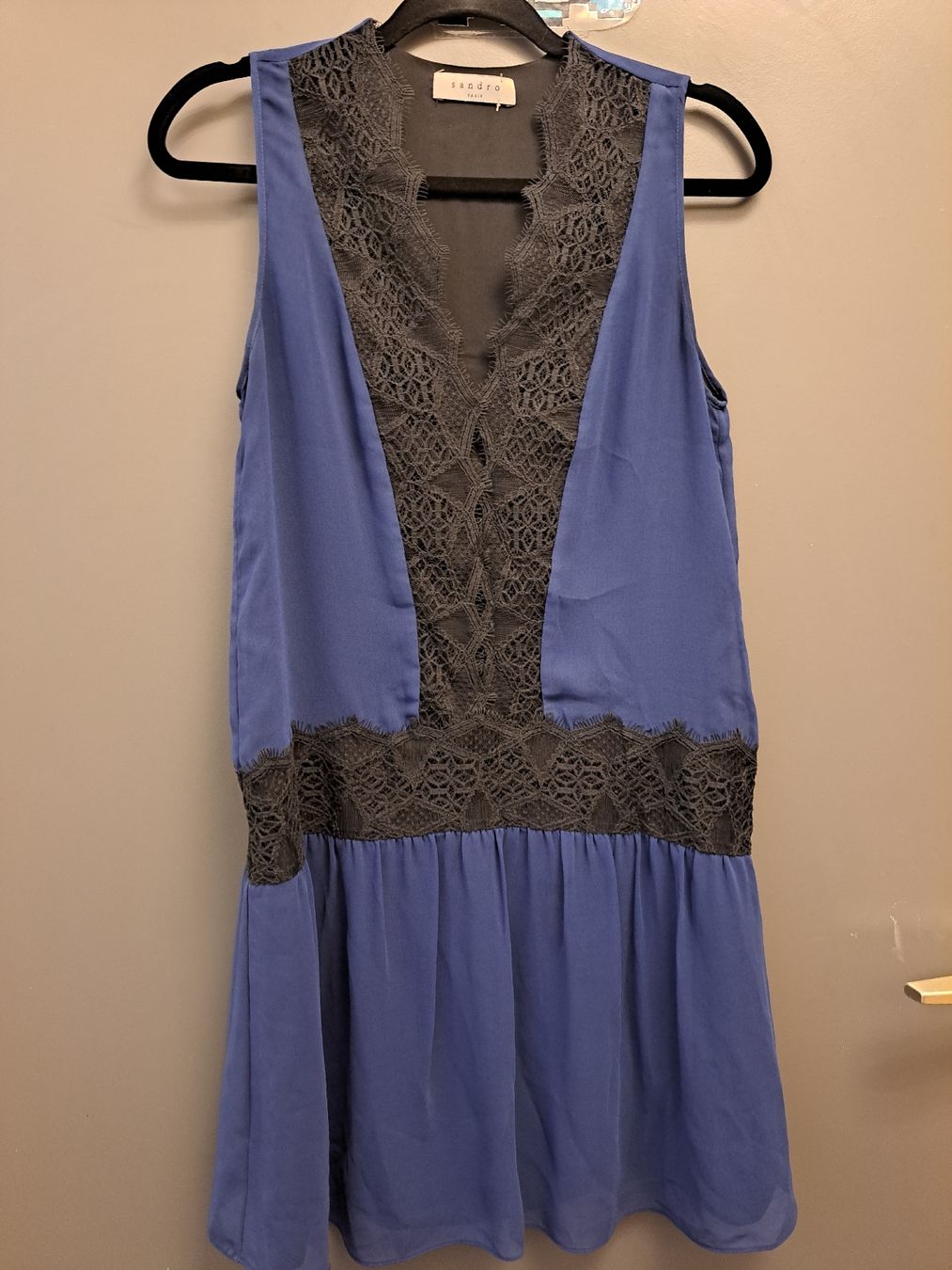 Vestiti: Robe Sandro bleu dentelle élégante été taille 2 – Usato da Chêne-Bourg venduto da mar_p5n7