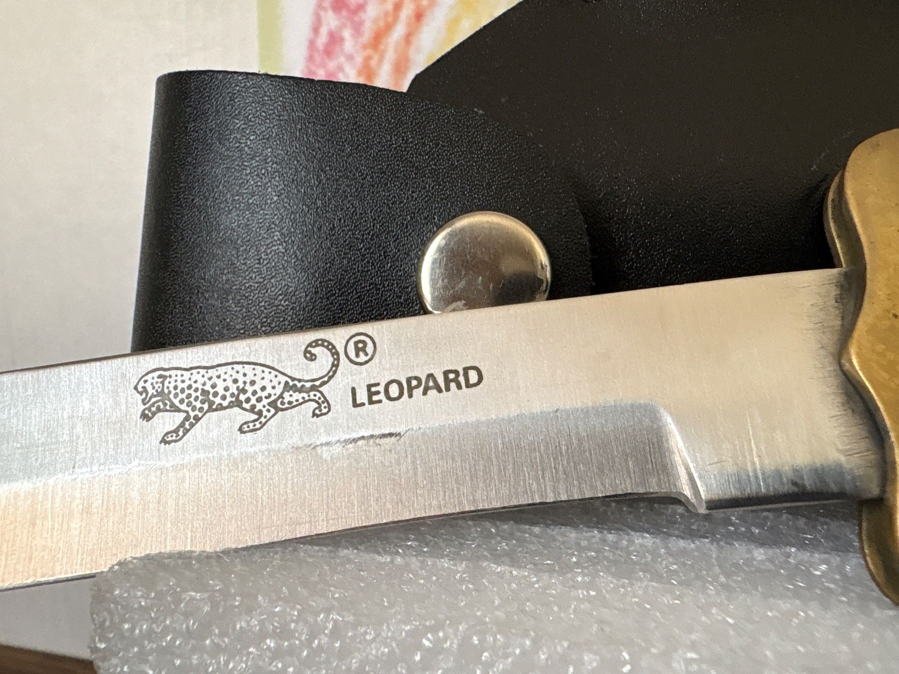 Accessoires: Jagdmesser LEOPARD mit Ledergürteltasche – D'occasion à Andwil SG par Rainboli 3