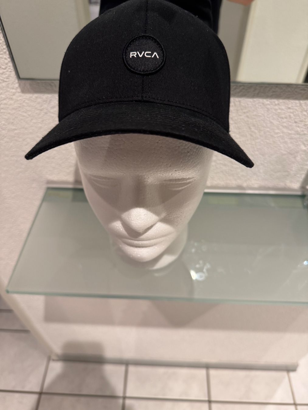 Hüte, Mützen & Caps: RVCA - Neu nie getragen, war ein Geschenk. Flexfit. – Neu (gemäss Beschreibung) aus Neuenhof von Mixmaster 2