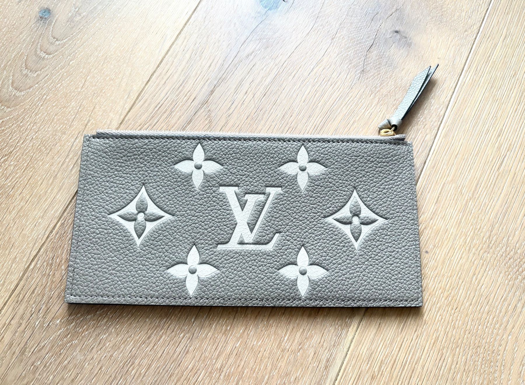 Louis Vuitton Sonstige Kleidung & Accessoires: Louis Vuitton Innenetui Tourterelle creme – Neu (gemäss Beschreibung) aus Zufikon von Nati77