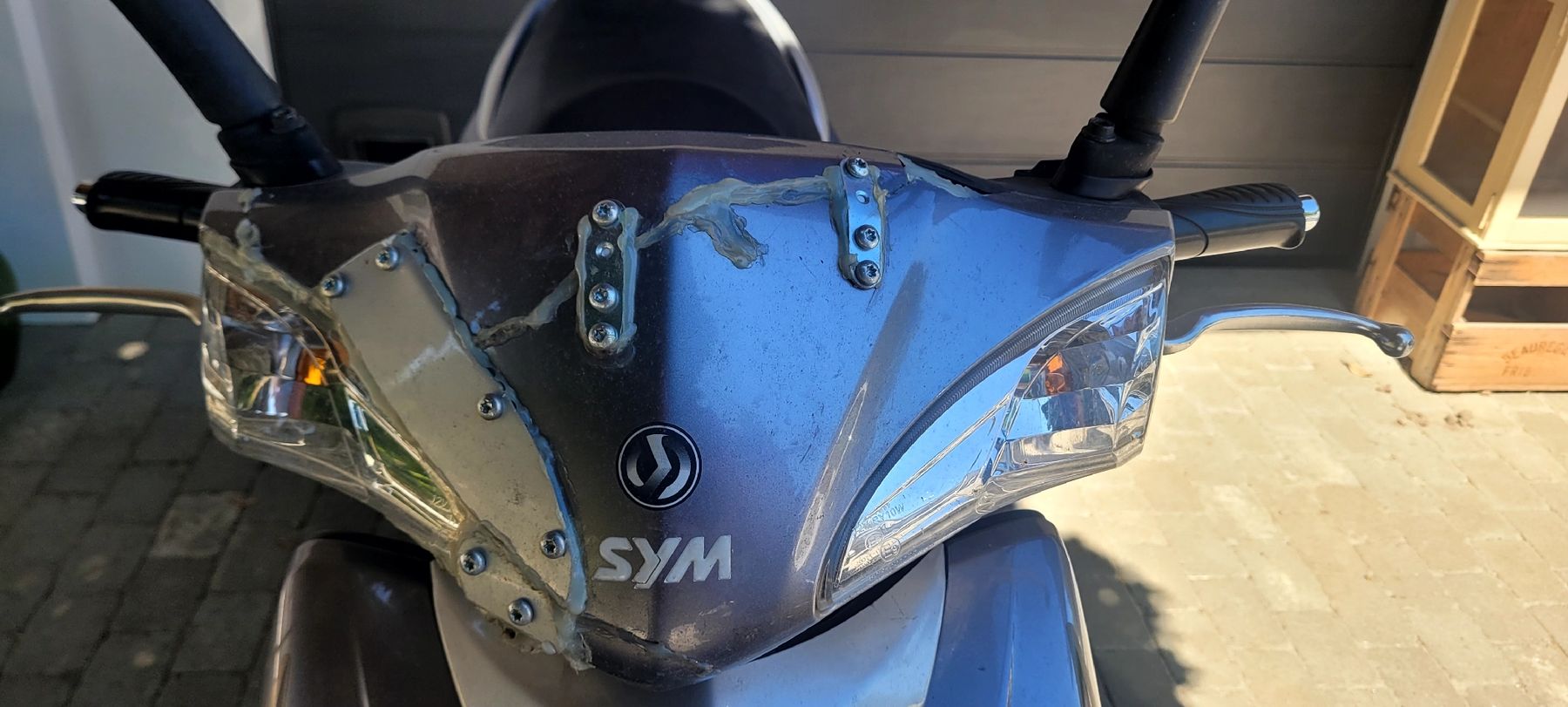 Sym Scooter: Scooter Sym 125 – Difettoso da Torny-le-Grand venduto da Palym 3
