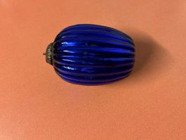 Christbaumkugel Glas blau gerippt H. 14cm. D. 8cm