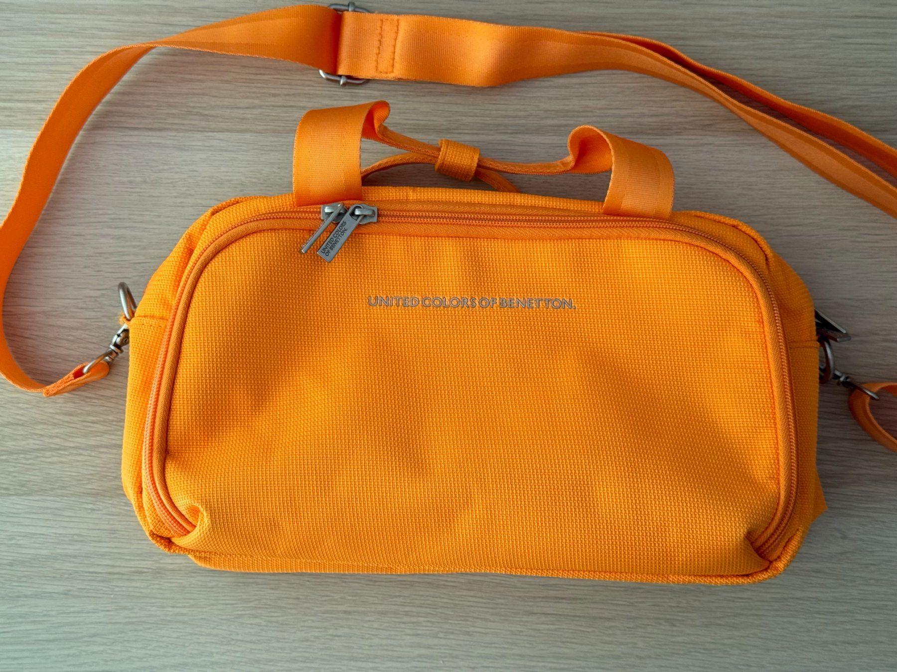Benetton Taschen: Sac de valise - Benetton – Gebraucht aus Genève von Reveur 6