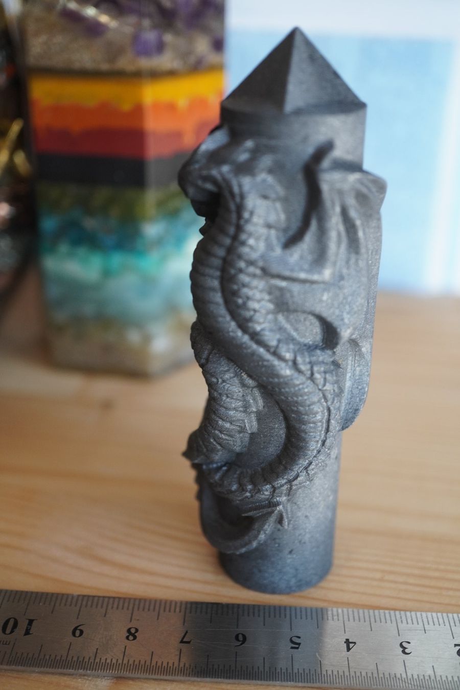 Minerali & Pietre curative: Schungit  Spitze Drachen  10.5cm – Nuovo e nell'imballaggio originale da Eschenbach SG venduto da craniums 8