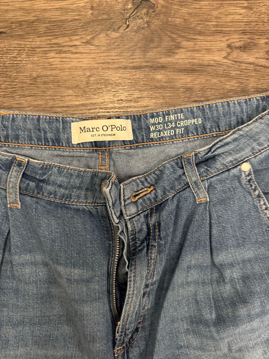 Lots de vêtements: Hosen Set, GR 30-42 – D'occasion à Pfeffingen par Twoa 1