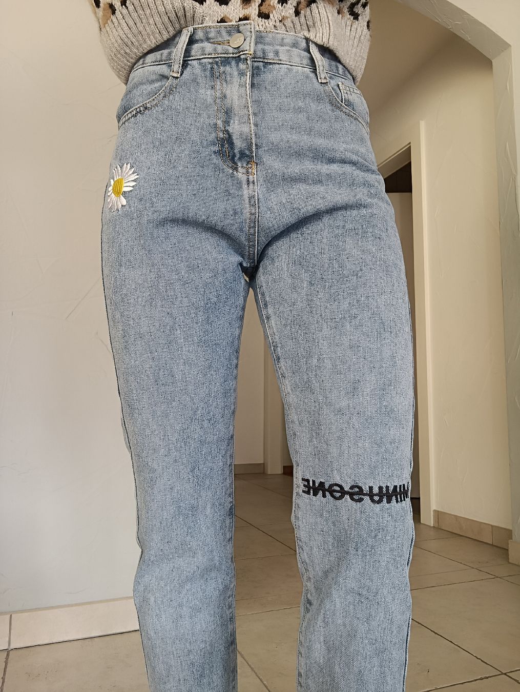 Jeans: JEAN IMPRIMÉ 34 – Usato da Sierre venduto da shirley04 3