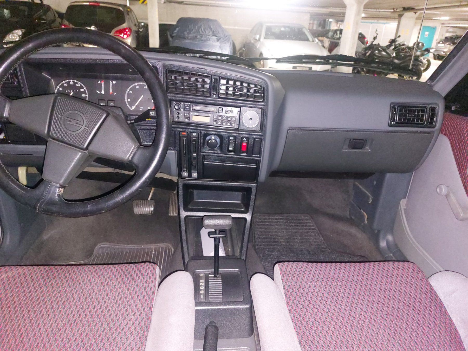 Opel Autos: Opel Ascona C20i – Gebraucht aus Ebikon von SabineS90 3