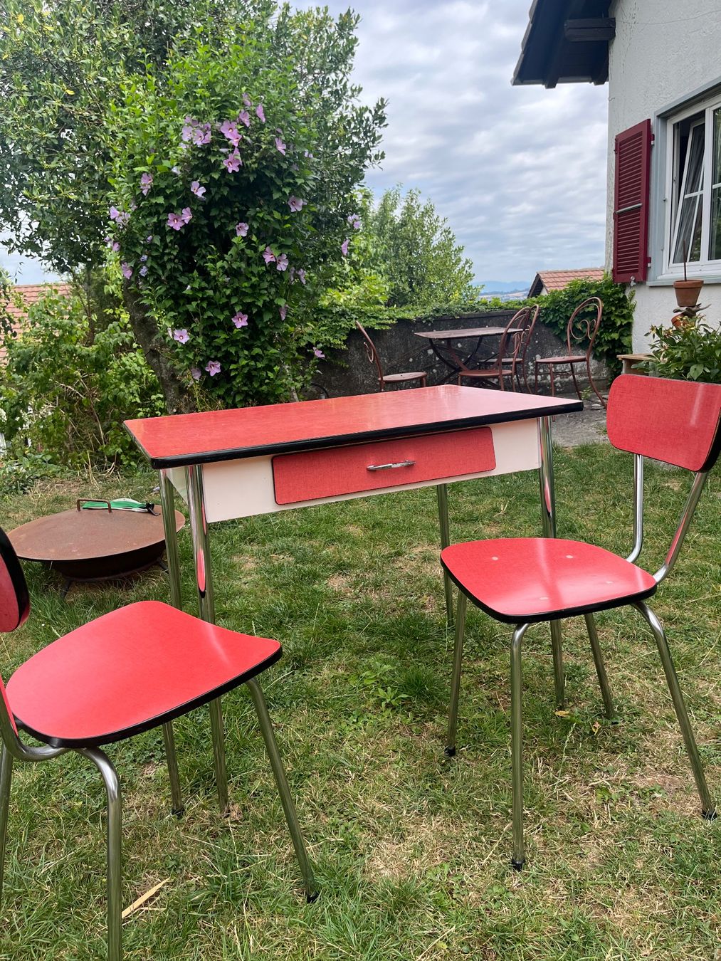 Set di tavolo e panche: Kelko Tisch (Set mit Stühlen) – Usato da Spiegel b. Bern venduto da oli_byg8 5
