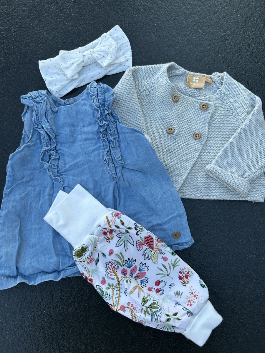 Lotti & Set di vestiti: Kleiderpaket Mädchen Gr. 50/56 – Usato da Sonnental venduto da dia_bkn7 1