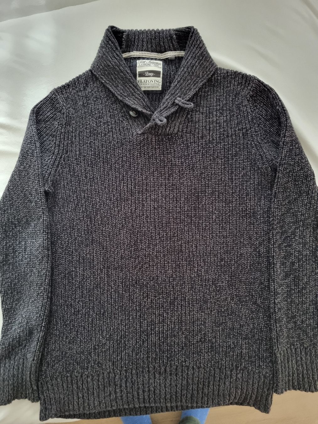 Pullover & Sweatshirts: 2 Pullover Gr. S – Gebraucht aus Steinen von turbogeiss99 2