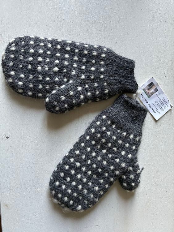 Guanti & manicotti: Handschuhe – Nuovo e nell'imballaggio originale da Kerns venduto da zoraya.