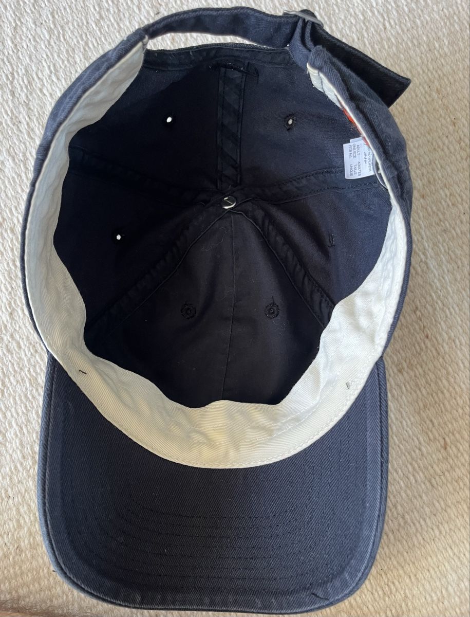 Nike Hüte, Mützen & Caps: Vintage Nike Cap – Gebraucht aus Zürich von BuyHappinessNow 2