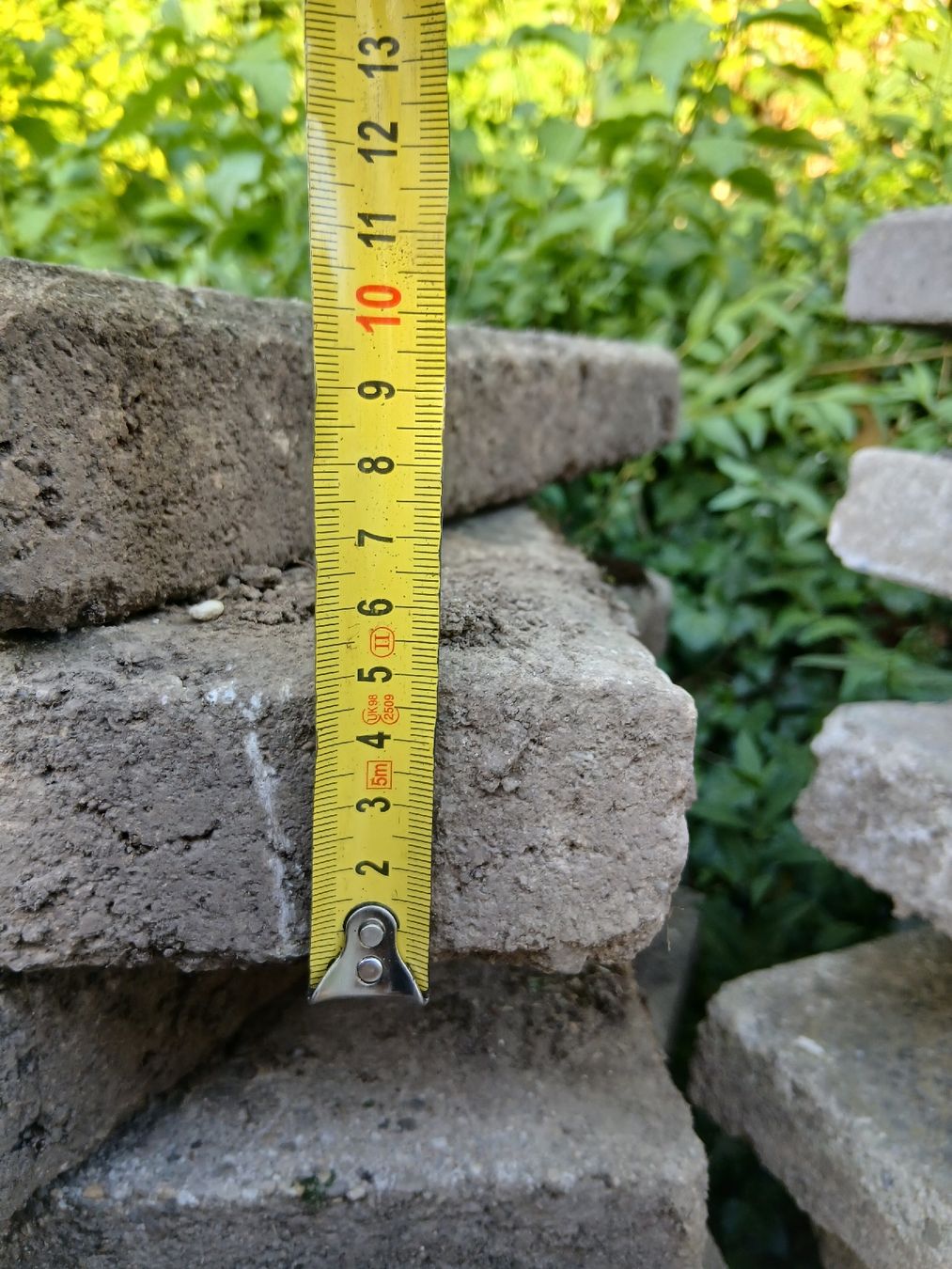 Rivestimenti per pavimenti: Gartenplatten – Usato da Elsau venduto da Schneebal4 1