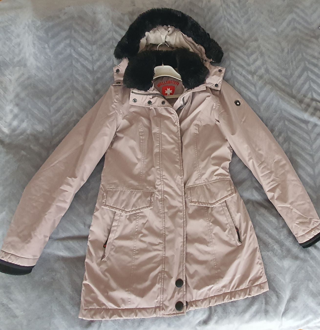 Giacche: Damen Winterjacke (mega warm) Gr.S – Usato da Wädenswil venduto da sos_6vlx 1