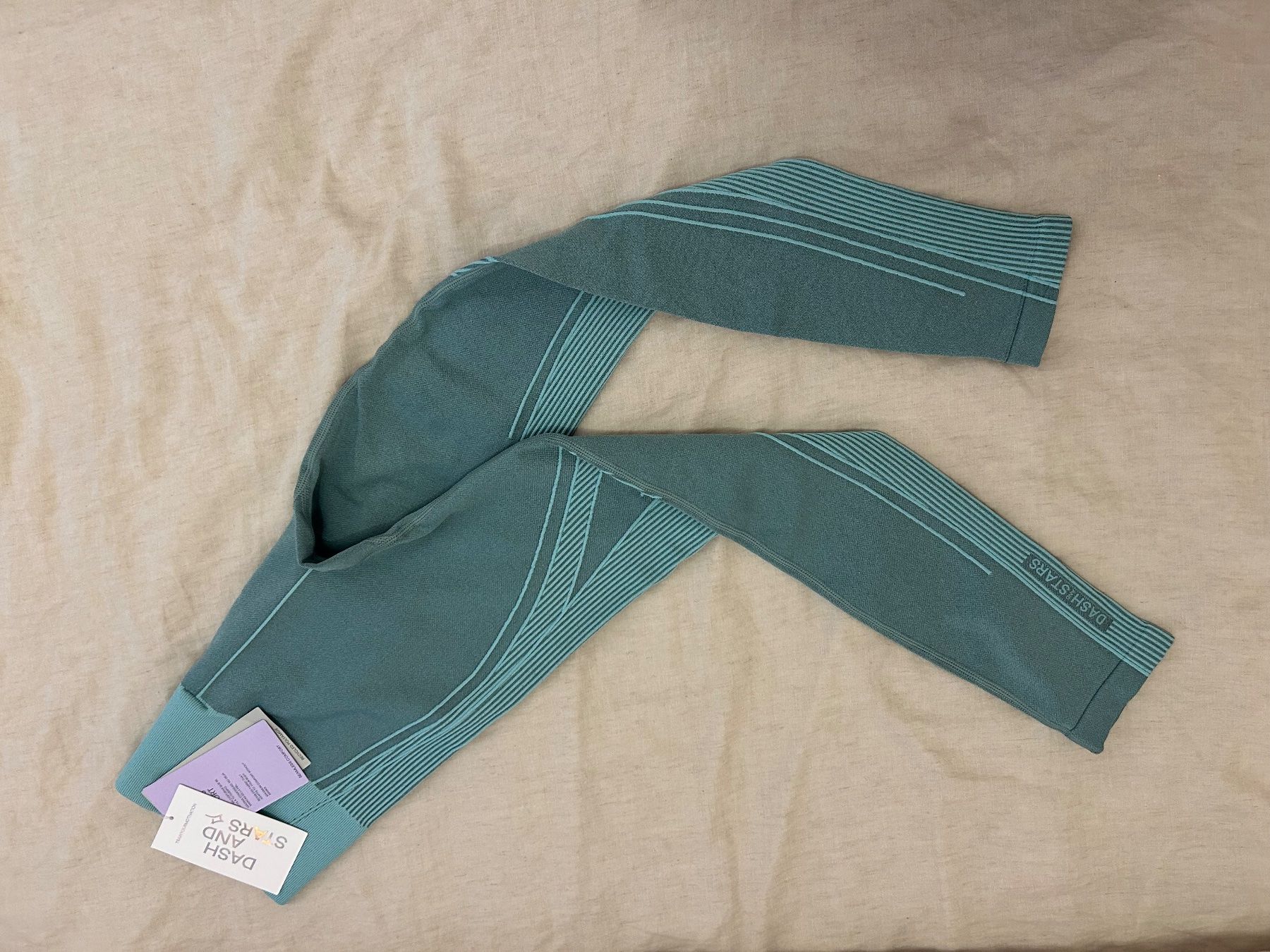 Leggings: Seamless Light Blue Gym Leggings M – Nuovo e nell'imballaggio originale da Gstaad venduto da cha_s28s 1
