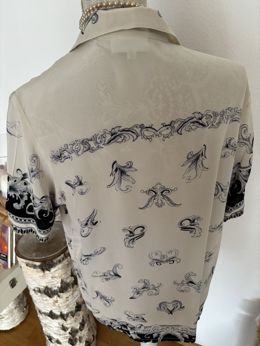Chemisiers: Bluse Seide Gr. 38 – D'occasion à Winterthur par san_wd8j 2