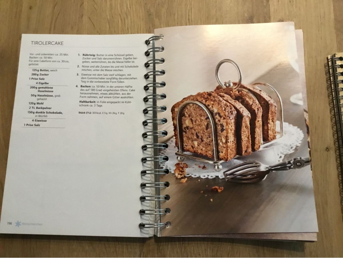 Libri: 2 Betty Bossi Kuchen Backbücher – Usato da Triesen venduto da Trisuna 2
