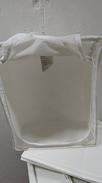 Guardaroba: Kleiderschrank – Usato da Root venduto da tar_6p8r 1