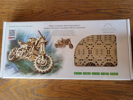UGEARS Holz Bausatz "Scrambler mit Seitenwagen"