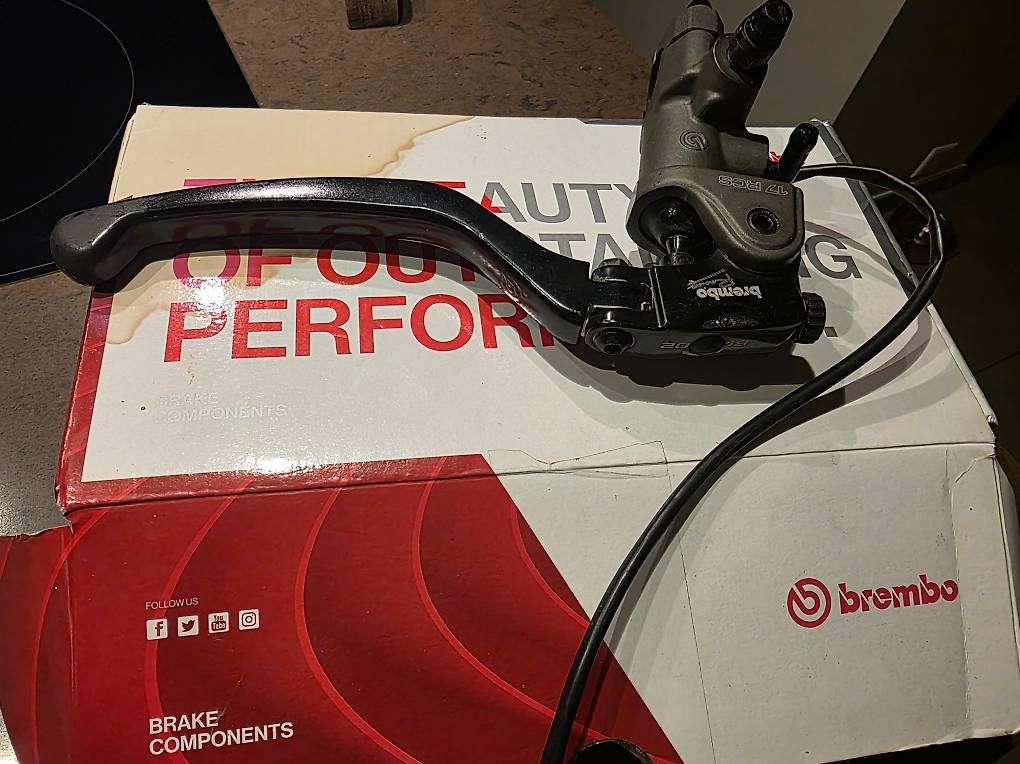 Toutes les pièces détachées moto: BREMBO Maître-Cylindre RCS 17 Corso Corta – D'occasion à Tannay par Woodz 4