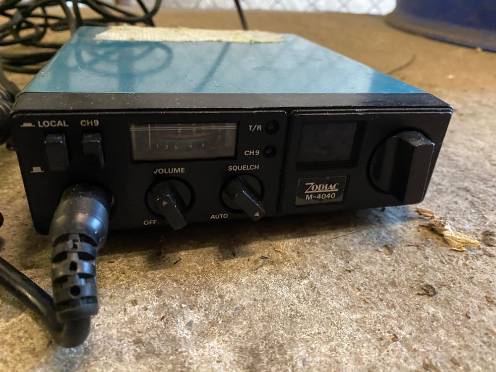 Funkgeräte (Defekt) in Wilen b. Wil für CHF 40 – nur Abholung auf ...