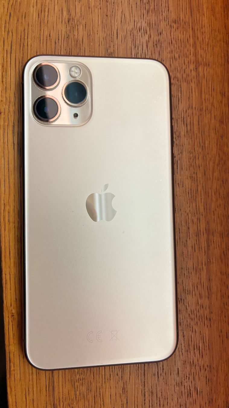 Apple Telefoni cellulari / Smartphones: iPhone 11 Pro 64gb used, 78% battery – Usato da Winterthur venduto da ale_2nnf