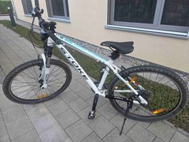 Stoke MTX 6.3 Fahrrad weiss