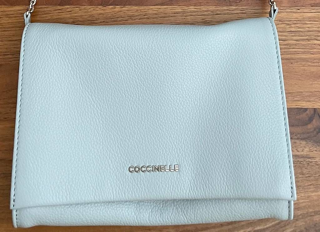 Borse da donna: Hübsche Coccinelle Handtasche grau – Usato da Basel venduto da Sydney02