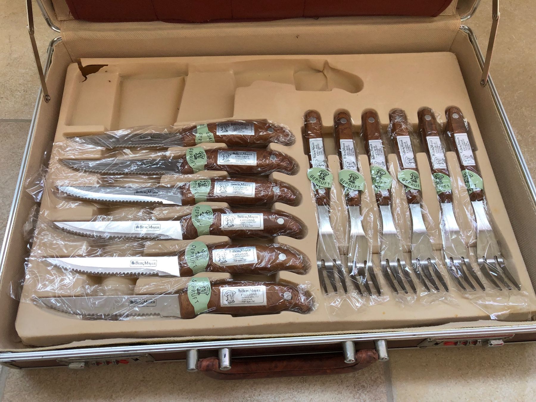 Coltelli: Mallette de couteaux de cuisine – Usato da Estavayer-Gibloux venduto da but_zfc7 2